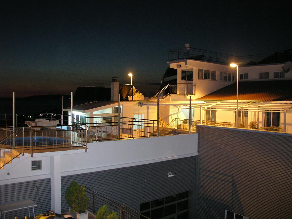 Aparthotel Pecic Gradac  Extérieur photo