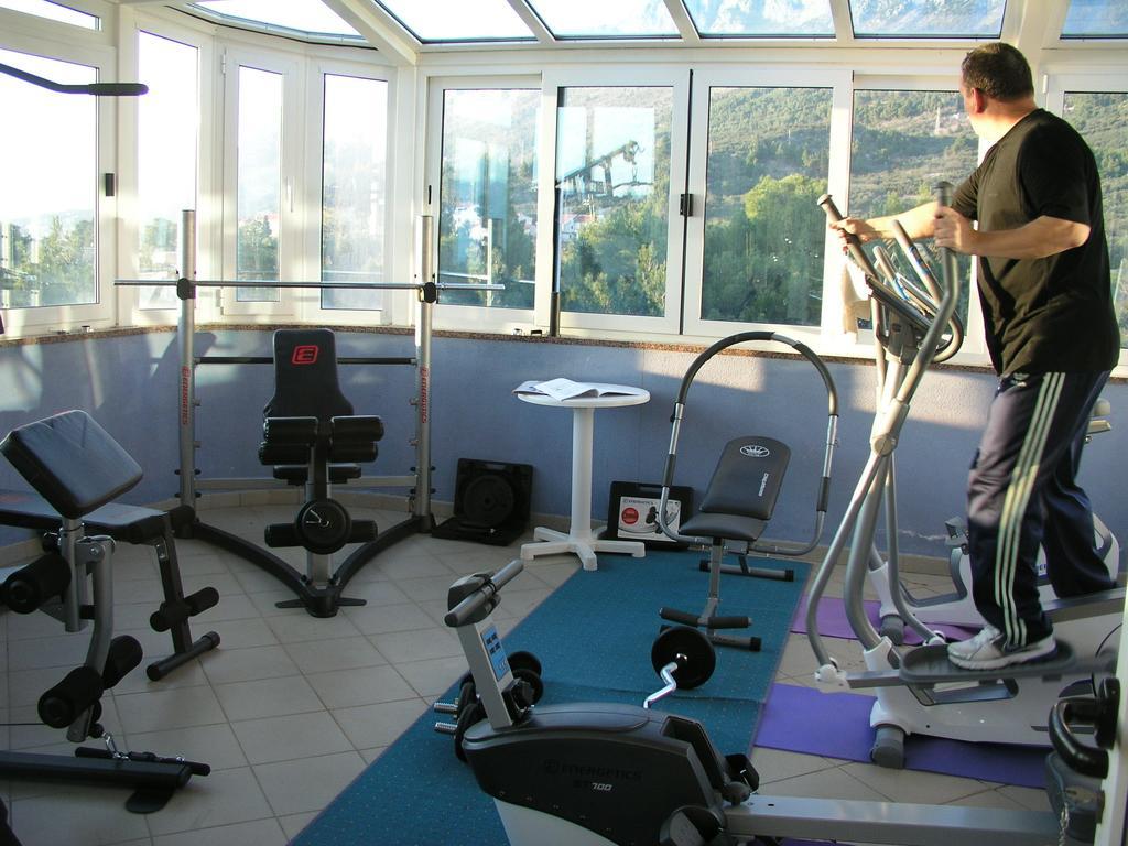 Aparthotel Pecic Gradac  Extérieur photo