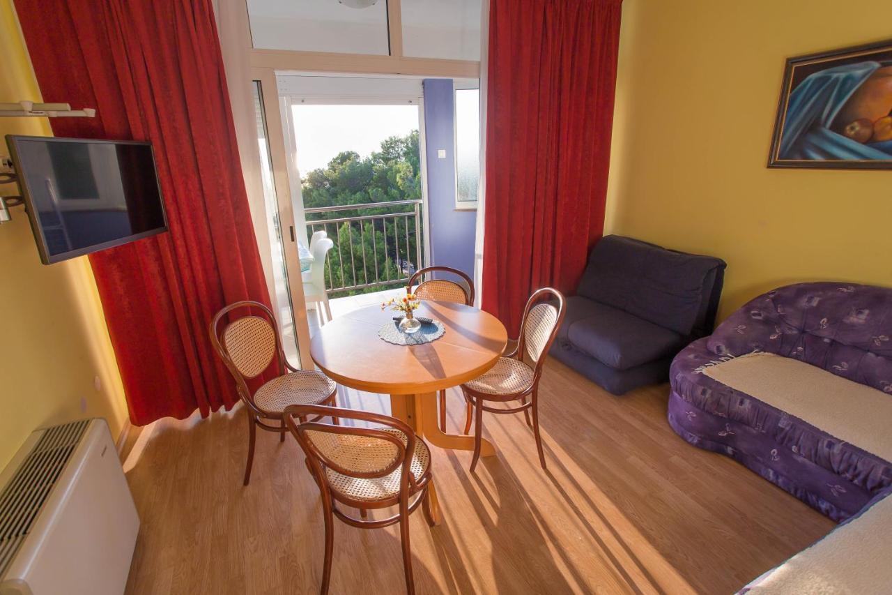 Aparthotel Pecic Gradac  Extérieur photo